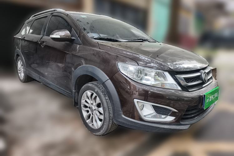 Used Dongfeng Aeolus AX3 2016 1.5L Manual ZhiKu Model
