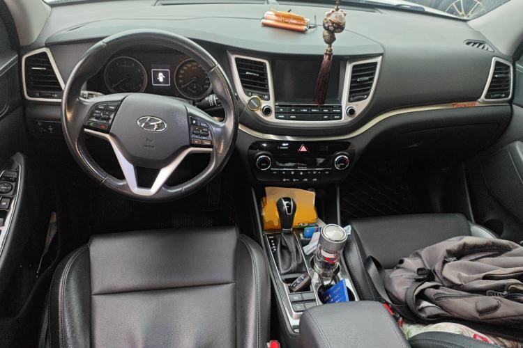 Used Hyundai Tucson 2015 1.6T Dual-Clutch Two-Wheel-Drive Smart Model
