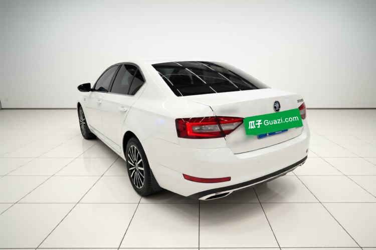 Used Skoda Octavia 2018 TSI230 DSG Luxury Edition