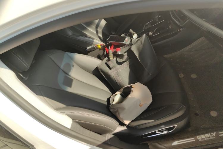 Used Geely Auto Emgrand GT New Energy 2018 1.5T PHEV Yao Ling Edition Right Front Seat