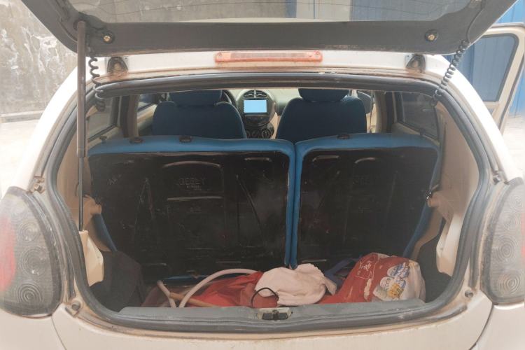 Used Geely Auto Panda Classic 2011 1.3L Automatic Luxury Model