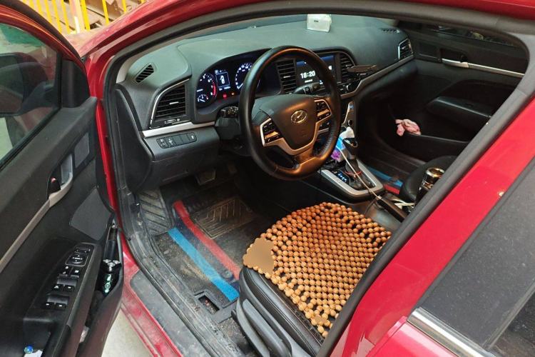Used Hyundai Elantra (6th Generation / Lingdong) 2016 1.6L Automatic ZhiXuan – Elite Version Driver Seat