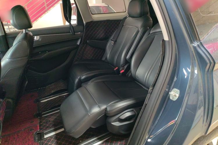 Used Wuling Victory 2020 1.5T CVT Flagship Edition Left Rear Seat