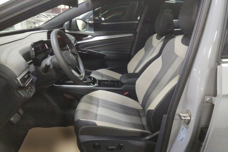 Used Volkswagen ID.4 CROZZ 2021 Long-Range PURE+ Two-Wheel Drive Version