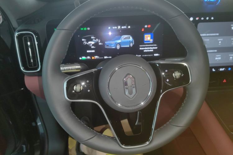 Used Hima AITO M8 2025 Extended-Range Ultra Version 53.4 kWh 5-Seater Edition
