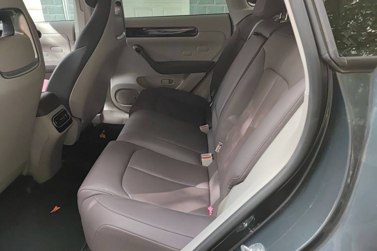 Used Leapmotor C11 2023 Range-Extended 200 Comfort Edition Left Rear Seat