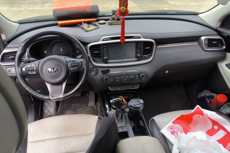 Used Kia Sorento 2015 Sorento L 2.2T Diesel 4WD Elite Edition 7 Seats China IV Standard