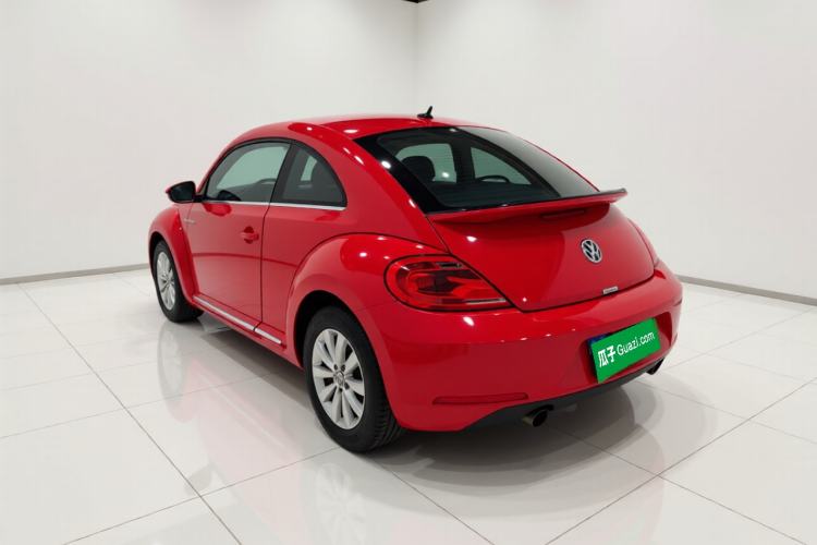 Used Volkswagen Beetle 2015 180TSI model
