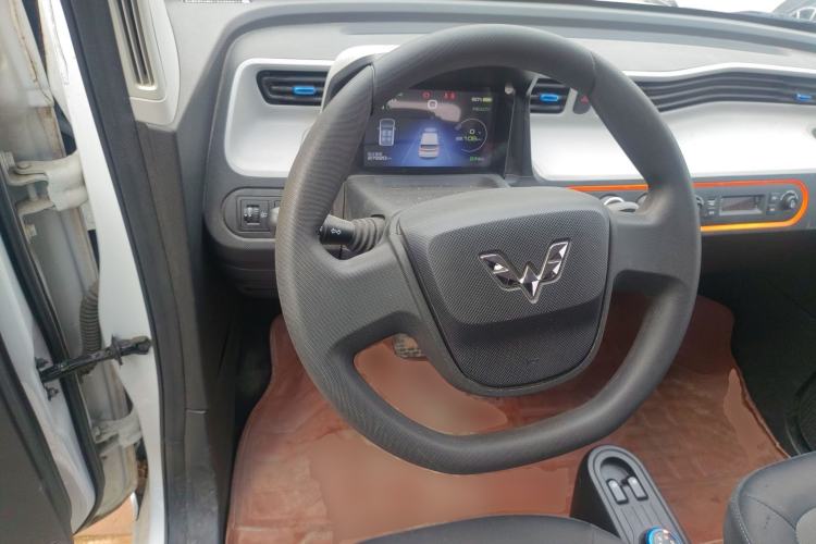 Used Wuling Hongguang MINIEV 2020 Freedom Version Lithium Iron Phosphate Steering Wheel