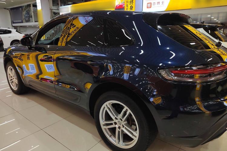 Used Porsche Macan 2022 Macan 2.0T