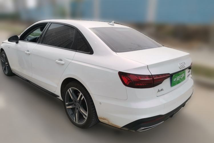 Used Audi A4L 2022 40 TFSI Luxury Dynamic Model