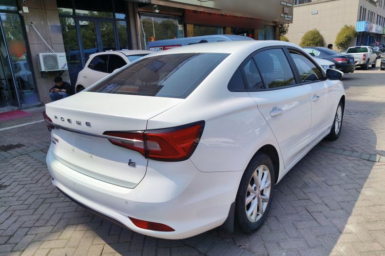 Used Roewe i5 2020 1.5L Automatic 4G Connected Linghao Edition
