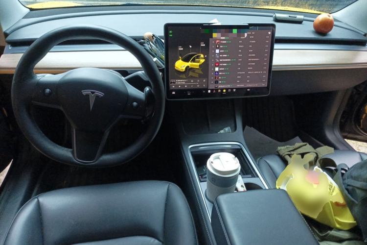 Used Tesla Model 3 2022 Rear-Wheel-Drive Version Center Console