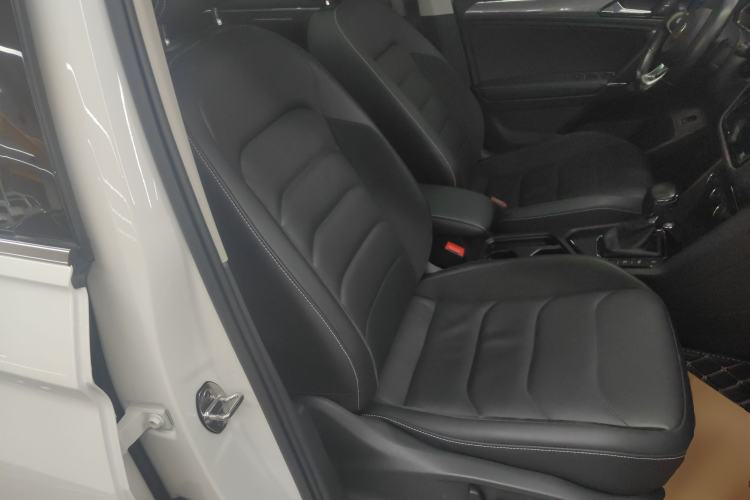 Used Volkswagen Tiguan L 2021 330TSI Automatic Two-Wheel Drive R-Line Enhanced Edition