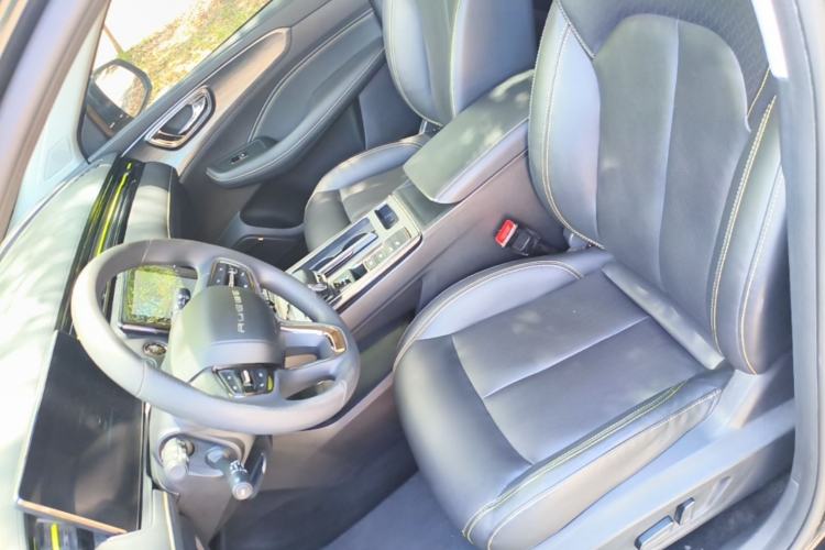 Used Roewe RX5 2023 PLUS 330TGI Automatic Trendsetting Smart Edition