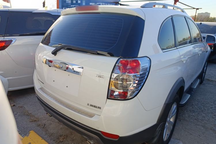 Used Chevrolet Captiva 2014 2.4L 4x4 Flagship Edition 7 Seats