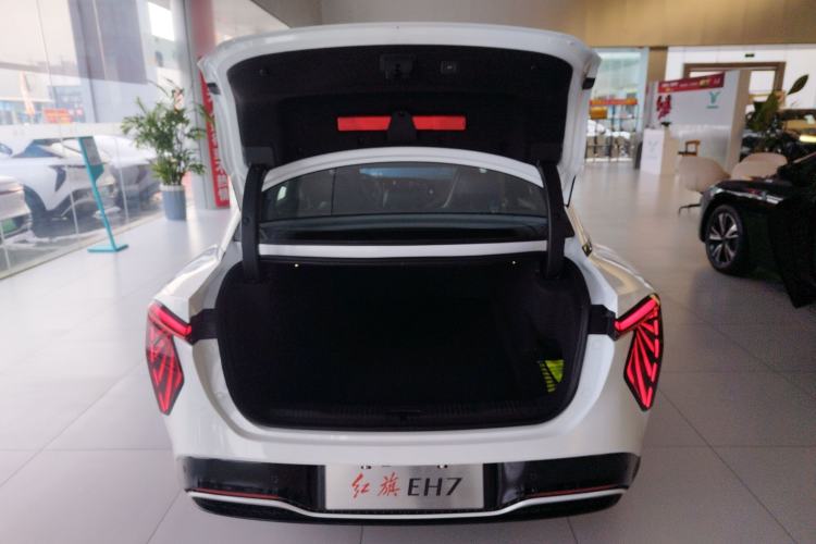 Used Hongqi EH7 2025 600 Smart Selection Edition
