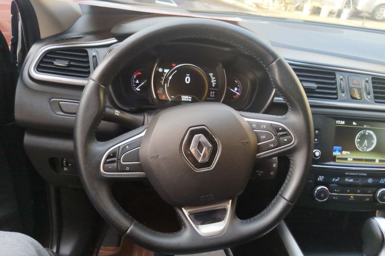 Used Renault Kadjar 2017 2.0L Two-Wheel-Drive Leading Edition
