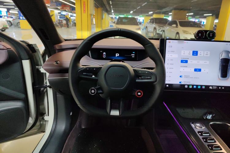 Used Xiaomi Auto SU7 2024 Rear-Drive Ultra-Long Range Advanced Pro-Level Intelligent Driving Version
