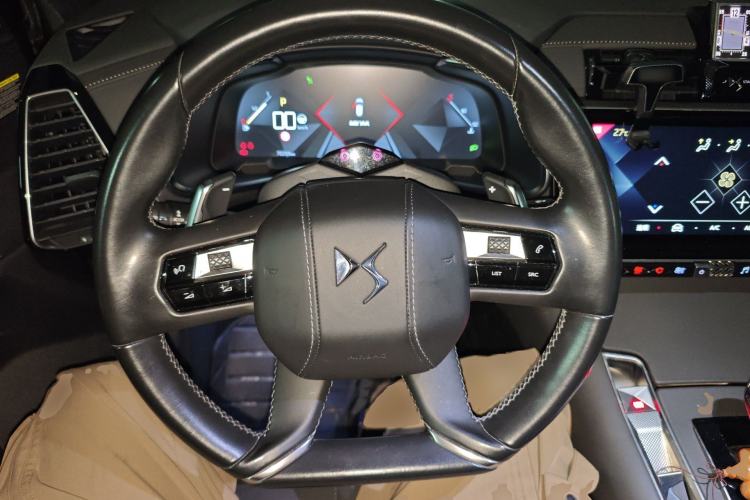 Used DS 7 2018 45THP Opera Edition Steering Wheel