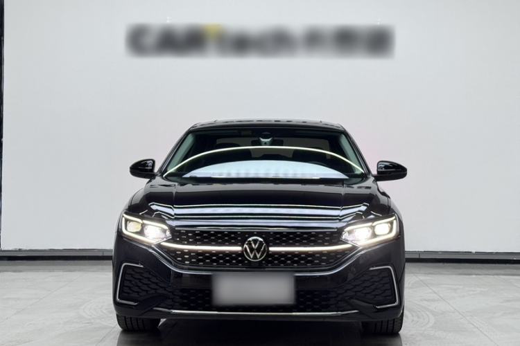 Used Volkswagen Passat 2022 330TSI Starry Luxury Edition

