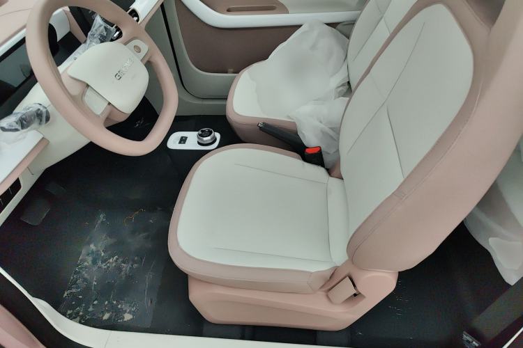 Used Geely Galaxy Panda 2025 210 km – Yuanqi Bear
