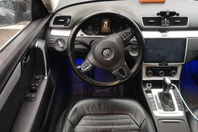 Used Volkswagen Magotan 2013 1.8TSI Premier Model Steering Wheel