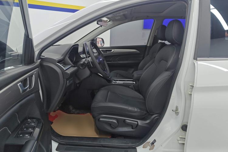 Used Haval M6 2021 PLUS 1.5T DCT Luxury Smart Connectivity Model