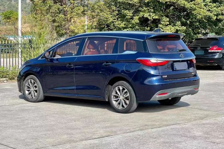 Used BYD Song MAX 2019 1.5T Automatic Smart Connect Prestige Model 6 Seats China VI Standard