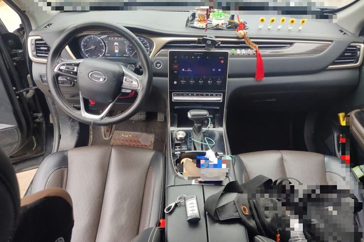 Used GAC Trumpchi GS5 2019 270T Automatic Luxury Edition Center Console