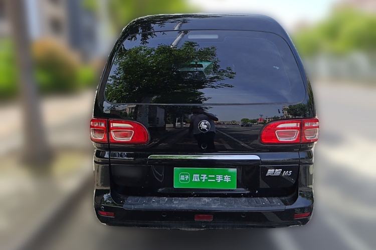 Used FORTHING Lingzhi 2022 Entry-Level M5L 1.6L Comfort Version 7 Seats Rear