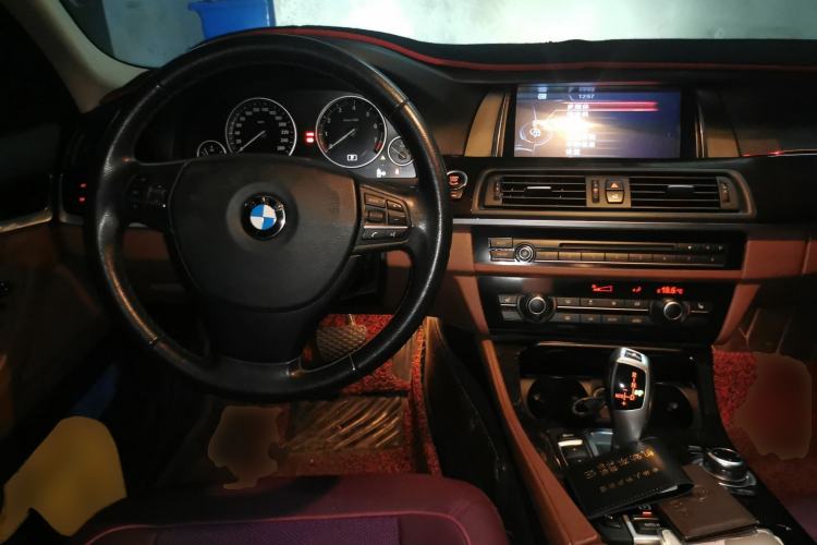 Used BMW 5 Series 2014 525Li Leading Model