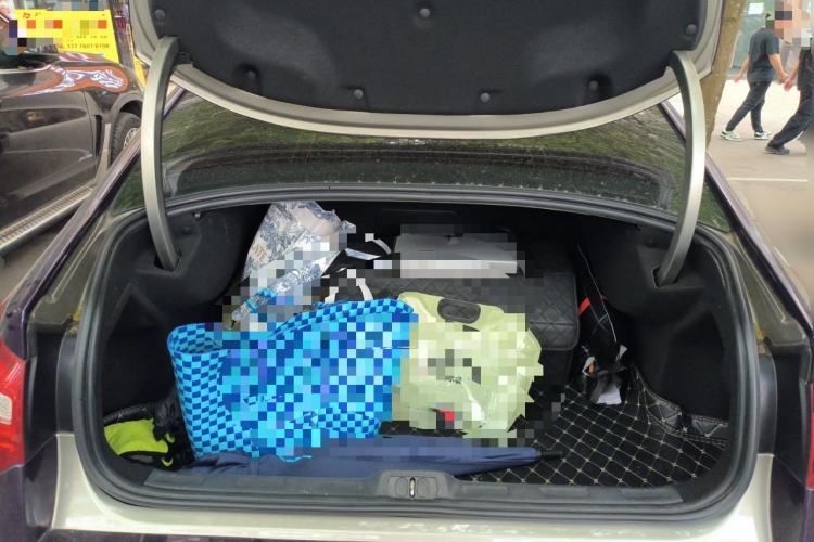 Used Citroen C5 2014 1.6T Automatic Luxury Model Trunk