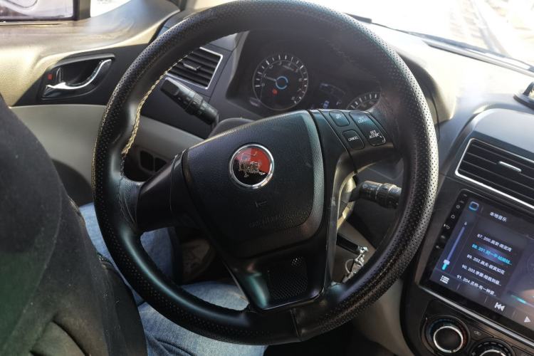 Used FORTHING Joyear XV 2015 1.6L CVT Comfort Model