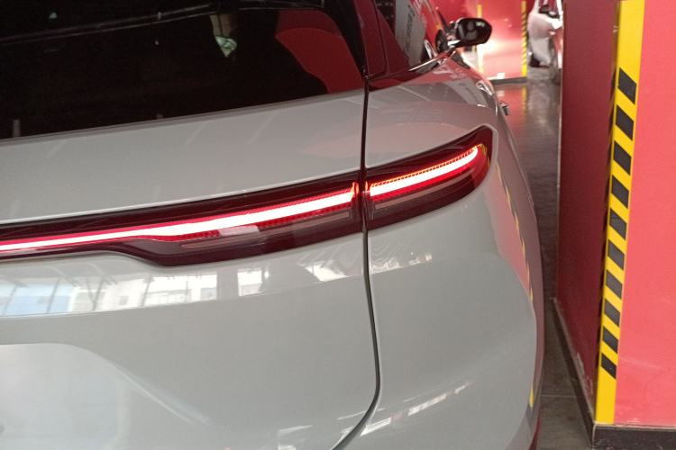 Used Nio ES6 2024 75 kWh