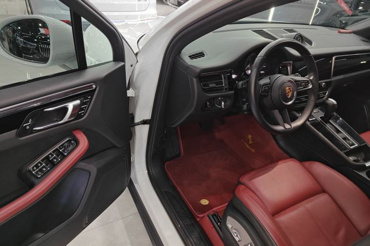 Used Porsche Macan 2023 Macan 2.0T
