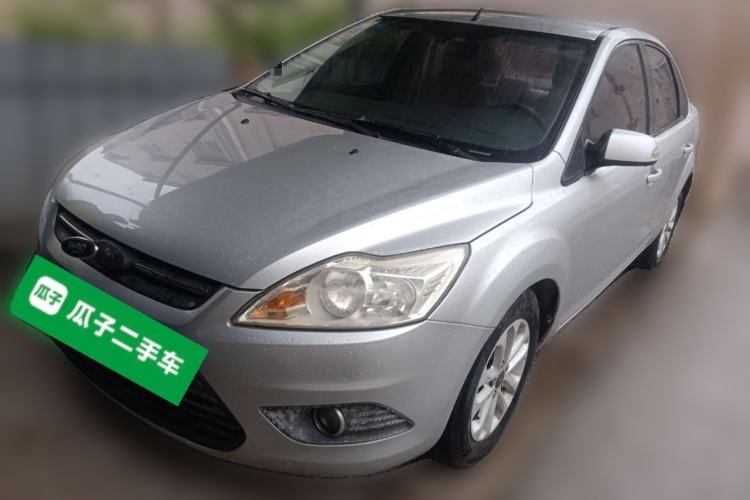 Used Ford Focus 2013 Sedan Classic 1.8L Manual Base Model