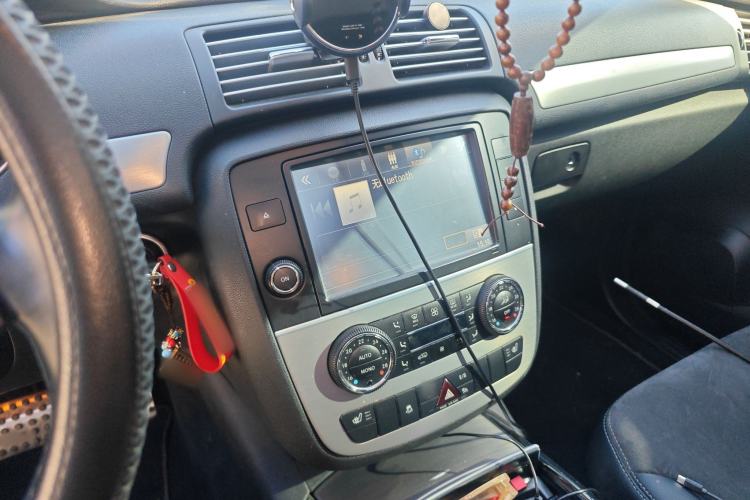 Used Mercedes-Benz R-Class 2014 R 320 4MATIC Business Model
