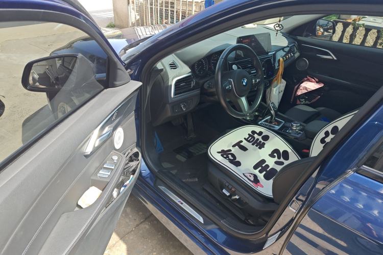 Used BMW 1 Series 2022 120i M Sport Night Edition Driver Seat