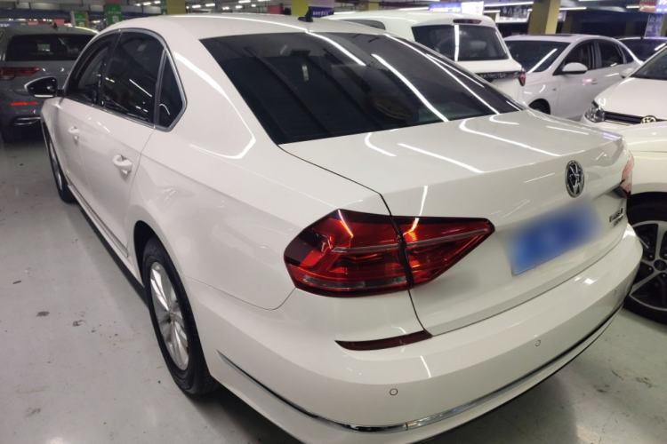 Used Volkswagen Passat 2016 330TSI DSG Luxury Edition