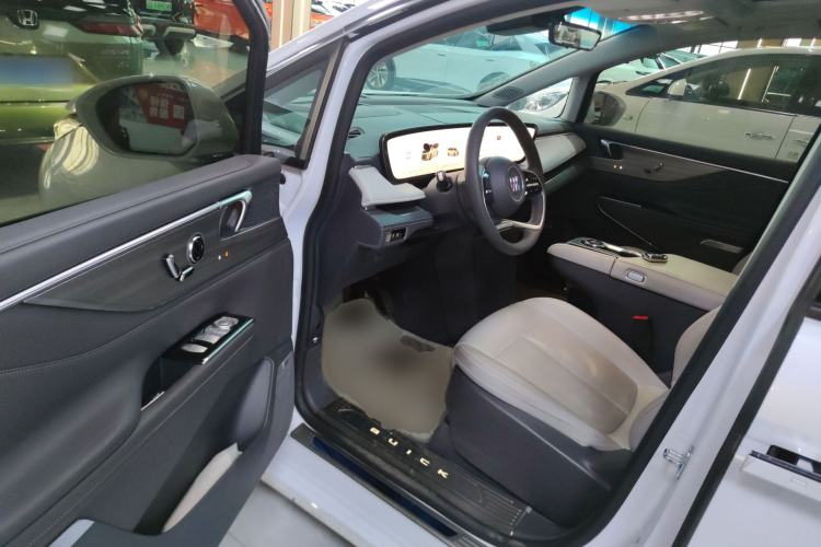 Used Buick GL8 2025 Lu Zun Deluxe Edition Driver Seat