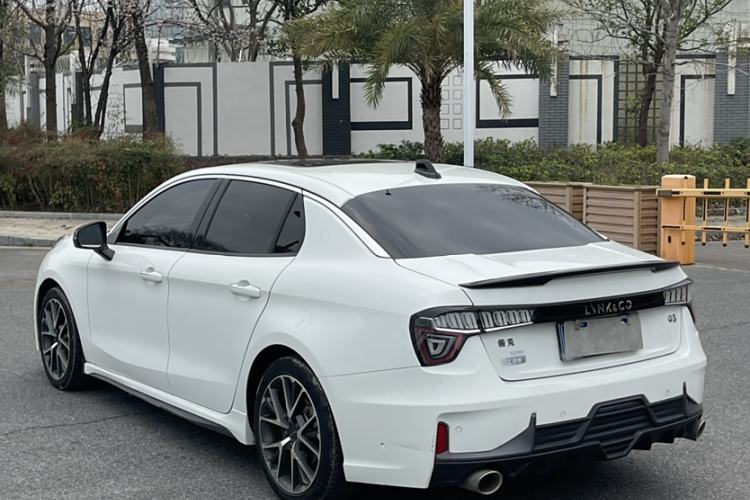 Used Lynk & Co 03 2020 1.5TD DCT JingPro Edition