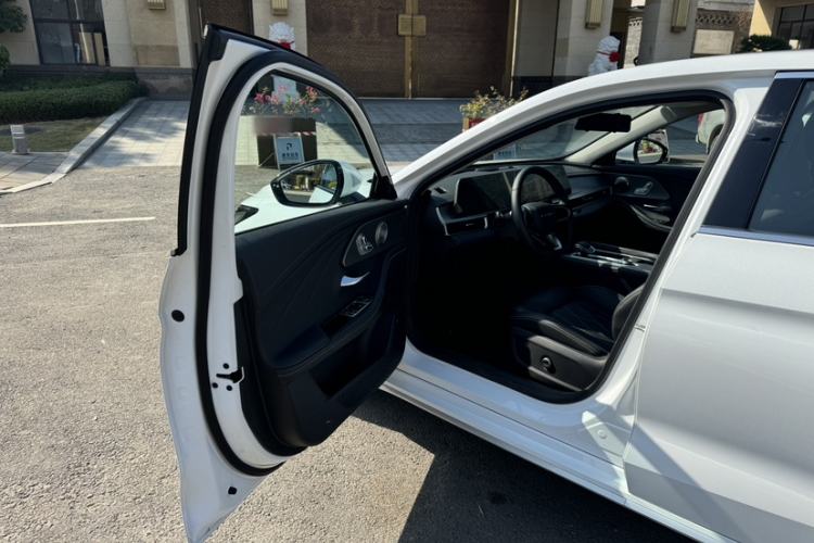 Used Chery Arrizo 8 2024 1.6T DCT Rui