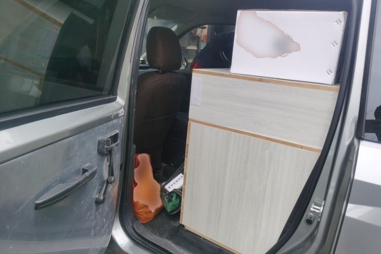 Used Wuling Hongguang PLUS 2019 1.5T Manual Standard Edition 5 Seats
