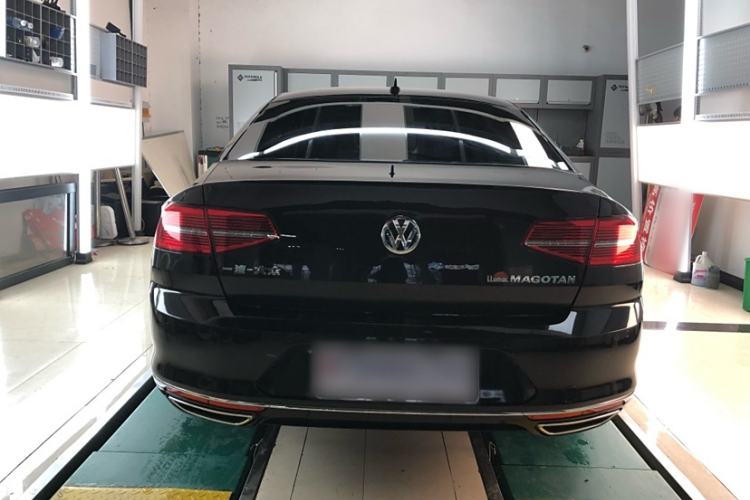 Used Volkswagen Magotan 2018 330TSI DSG Luxury Model