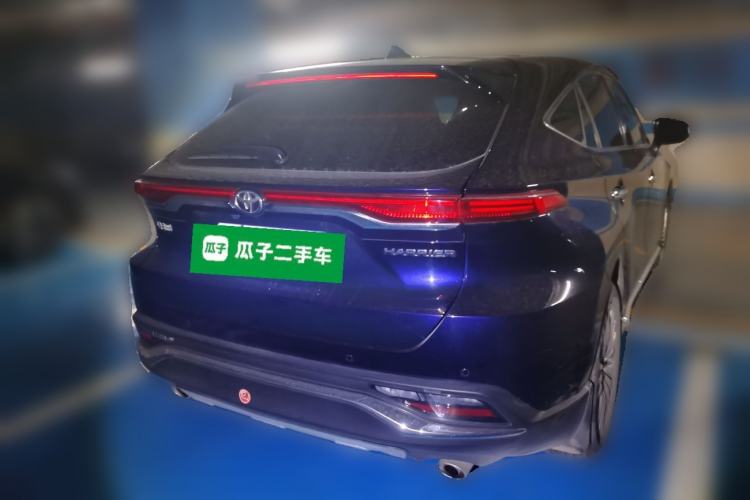 Used Toyota Harrier 2022 2.0L CVT Two-Wheel Drive Deluxe Edition Rear Right 45 Deg