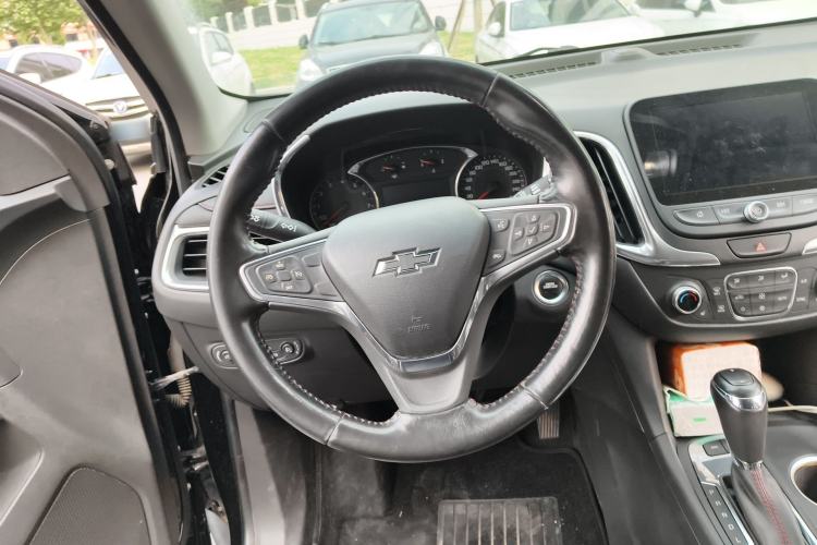 Used Chevrolet Equinox 2019 Redline 550T Automatic All-Wheel-Drive RS Model China V Standard