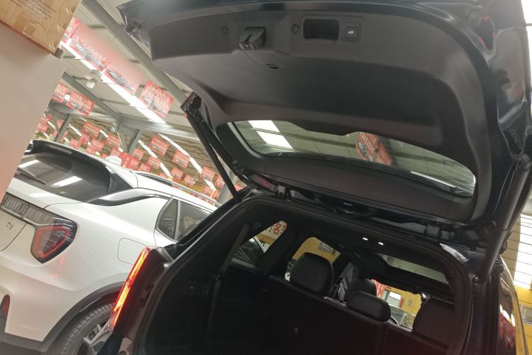 Used GAC Trumpchi GS8 2022 Linghang Series 2.0 TGDI Two-Wheel-Drive Luxury Smart Connectivity Version (7 Seats) Trunk