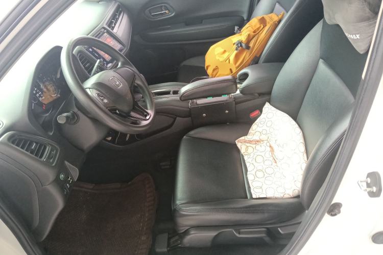 Used Honda Vezel 2015 1.5L CVT two-wheel drive Comfort trim Left Front Seat