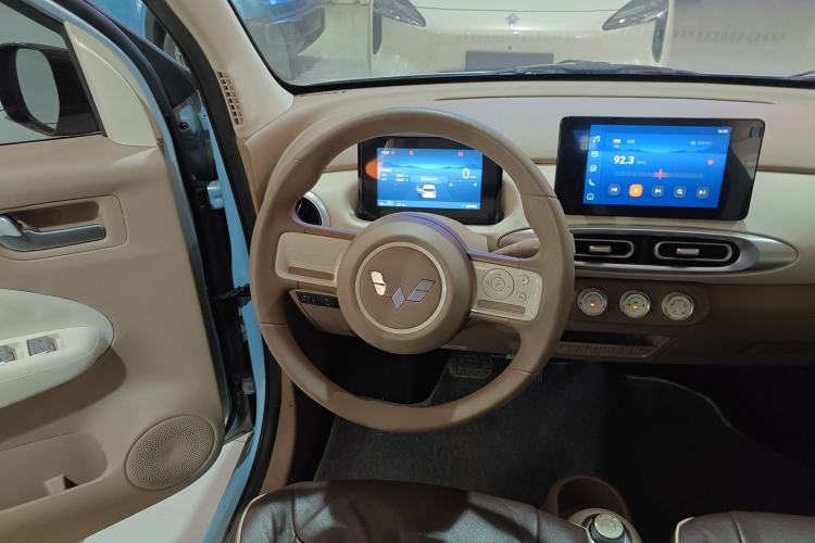 Used Wuling Hongguang MINIEV 2025 Four-Door Version Premium Edition Steering Wheel